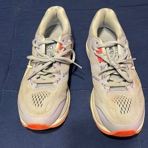 Womens ASICS GT 2000